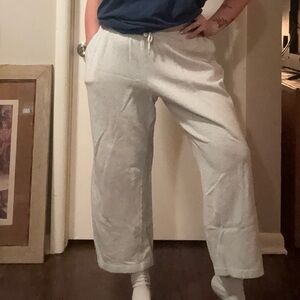 OLD NAVY Wide-leg light grey  Sweatpants